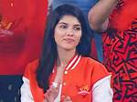 Affair, Family, Boyfriend & Net Worth |