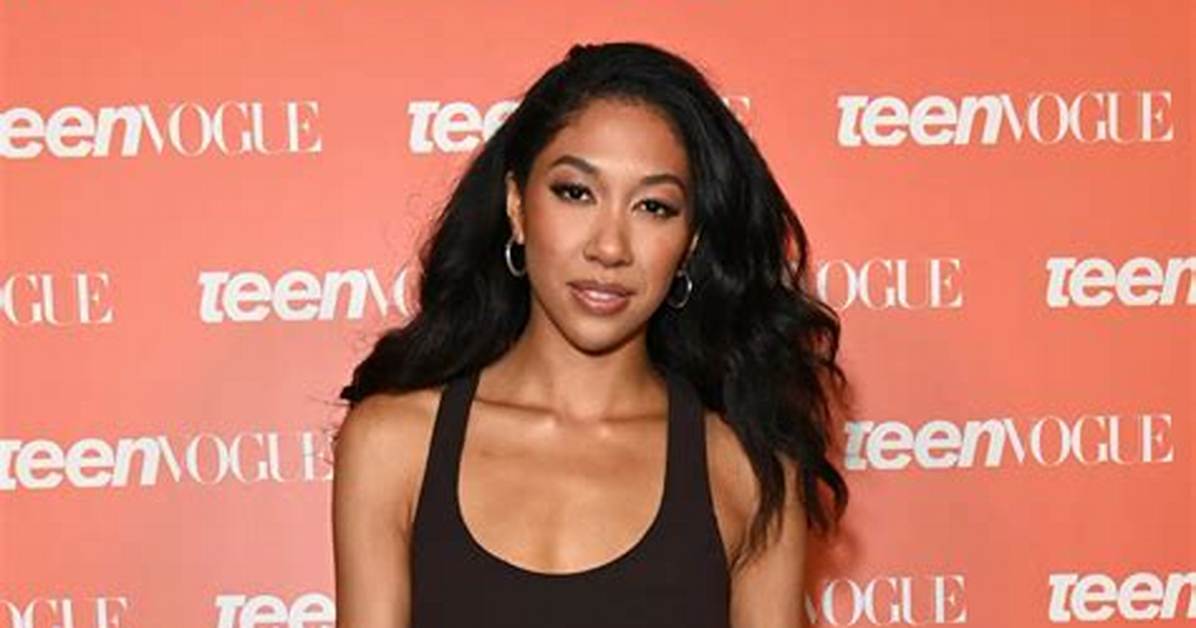 Aoki Lee Simmons: the Rising Star of Fashion and Influence