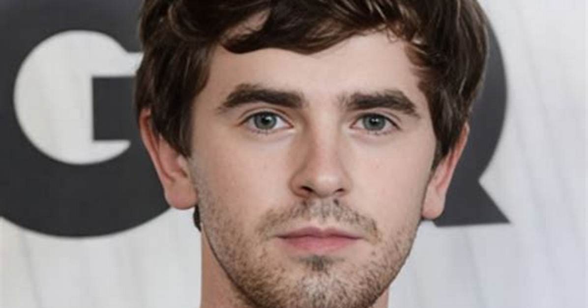 Bertie Highmore (British Actor)Bio, Wiki, Age, Twin, Education, Family, Freddie Highmore, Girlfriend and Net Worth.