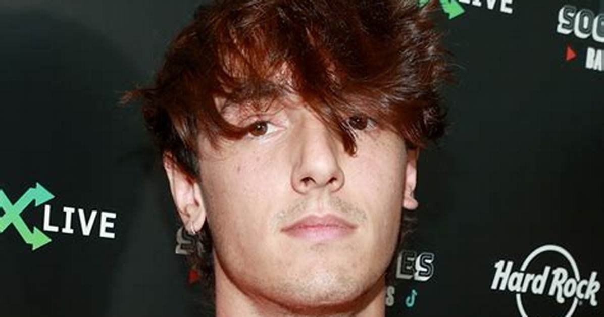 Bryce Hall Net Worth: Unveiling the Wealth of a Social Media Star