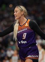Chip Cunningham Age Wikipedia: Everything to Know About Elin Hilderbrand Husband
