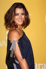 Cote De Pablo's Son: an Exploration of Motherhood and Family