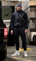 Discover Conor Mcgregor's Height: Uncover the Truth in Centimeters