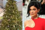 Discover Kylie Jenner's Christmas Light Extravaganza: a Holiday Spectacular