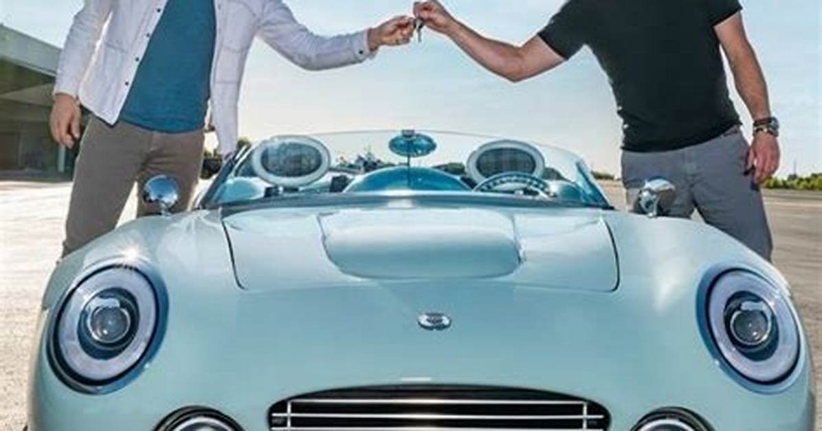 Discovering What Suv Drew Scott Drives: a Peek into the Celebrity's Choice