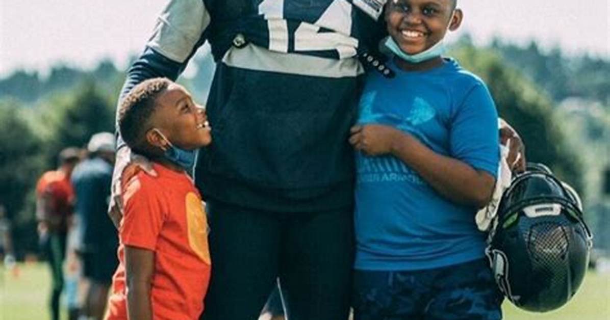 Does Dk Metcalf Have a Brother?
