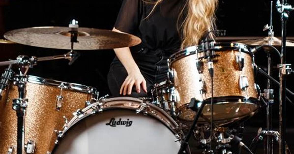 Domino Santantonio Height, Weight, Net Worth, Age, Birthday, Wikipedia, Who, Nationality, Biography