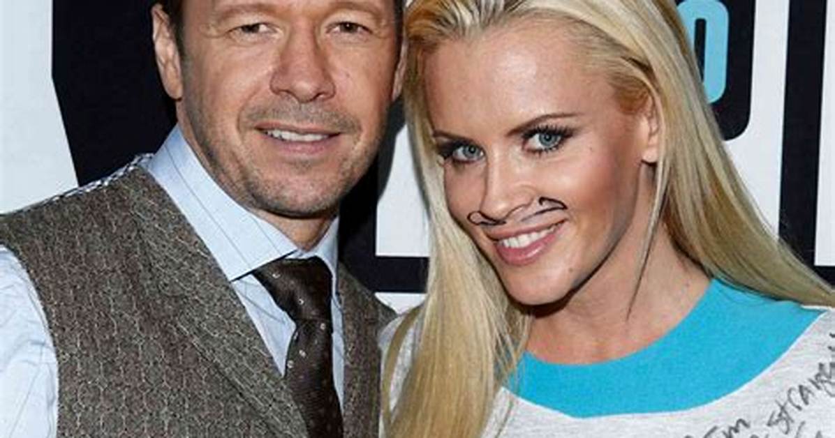Donnie Wahlberg and Jenny Mccarthy Divorce: the Latest on Their Marriage