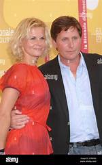 Emilio Estevez's Current Wife: Who Is She?
