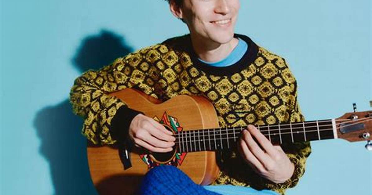 Exploring the Fascinating World of Jacob Collier and His Couple Dynamics