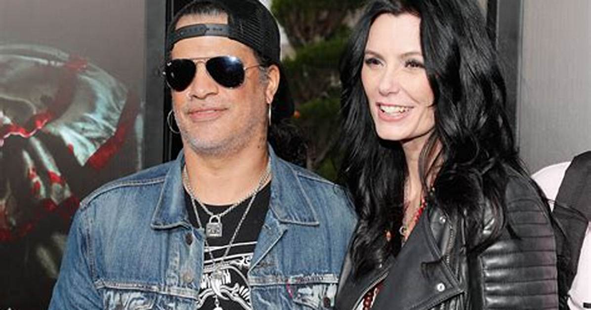 Exploring the Relationship: Is Slash Married to Meegan Hodges?