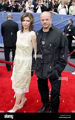 Finola Hughes and Russell Young: a Hollywood Separation