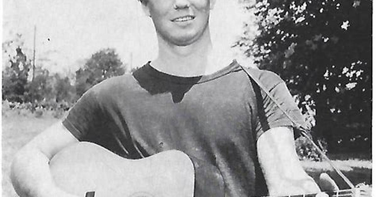 How Is Randy Boone Related to Pat Boone? Family Tree and Ties Within