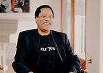 Insight into Larry Elder's Married Life, Family, and Net Worth Who's His Girlfriend? ·