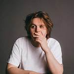 Is Lewis Capaldi Dating Someone or Is It Just a Rumor? Learn About His Songs, Net Worth, Childhood