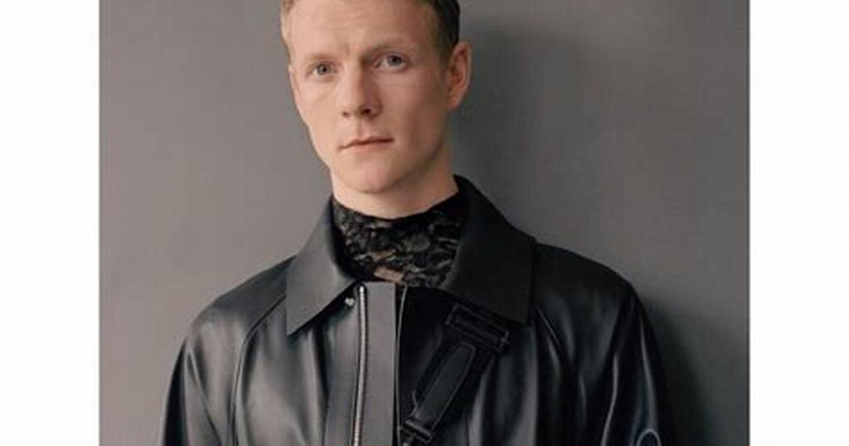 Is Patrick Gibson Gay – What Is His Sexuality? Partner Parents and Family