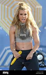 Jadesync | Kimberly Perry Net Worth