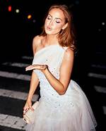 Jblogx | Haley Kalil Net Worth