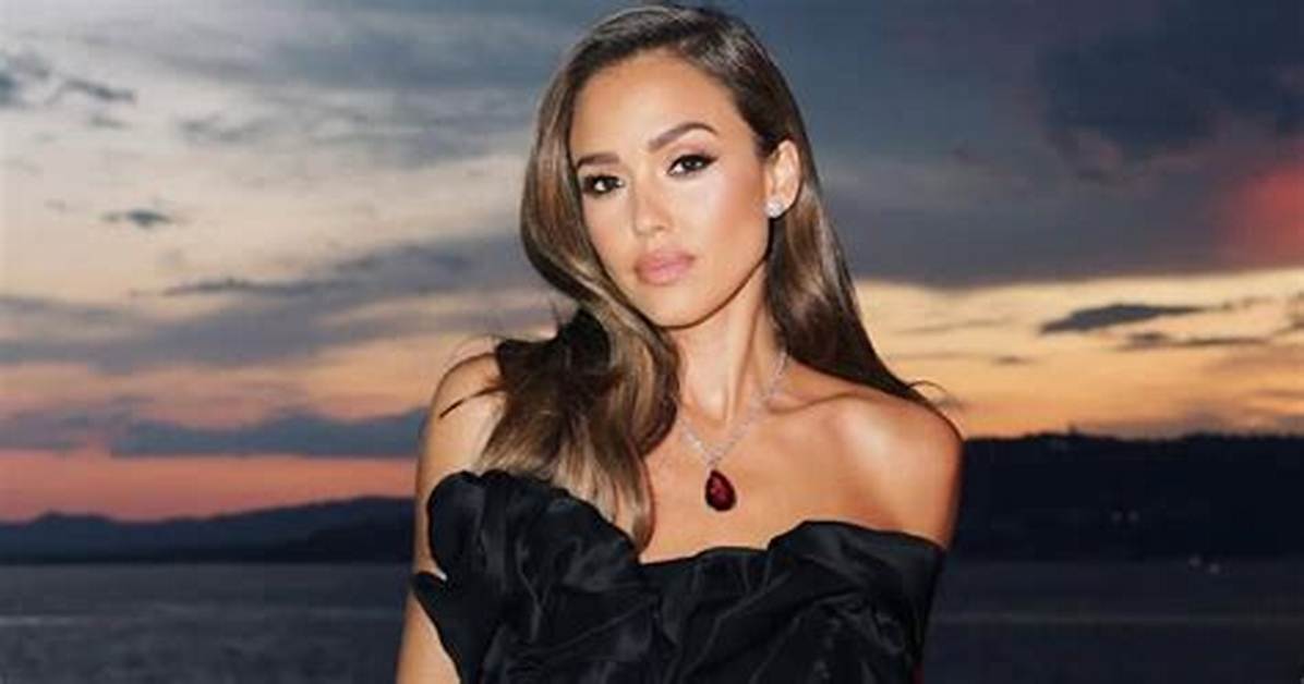 Jessica Alba Net Worth | Celebrity Net Worth