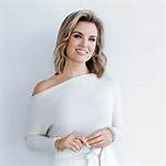 Jillian Mele Biography; Net Worth, Salary, Husband, Married, No Makeup Photos, Measurements