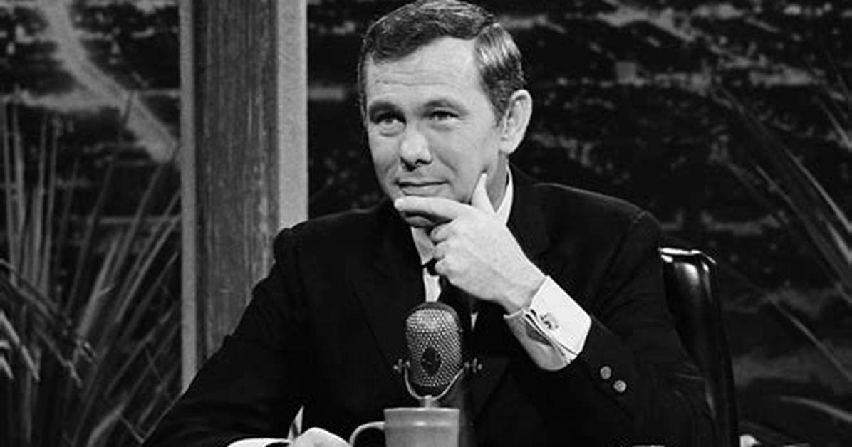 Johnny Carson's Last Photo: a Glimpse into the Life of a Legend