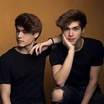 Johnston Twins Age, Height, Net Worth, Boyfriend, Instagram Wiki, Biography