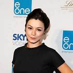 Julia Taylor Ross Biography, Age, Height, Personal Life, Career, History