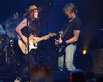 Keith Urban Band Members: Who's on Guitar?