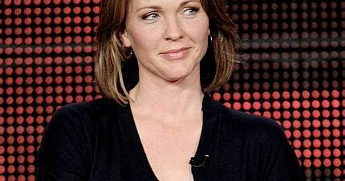 Kelli Williams ·