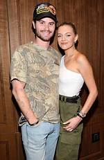 Kelsea Ballerini Height, Weight, Age, Boyfriend, Family, Facts, Biography ·