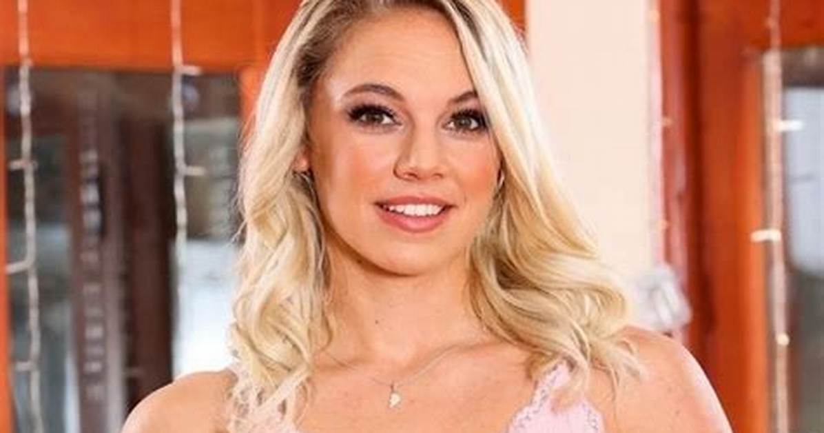 Kelsey Kane Public: Unveiling the Journey of a Rising Star