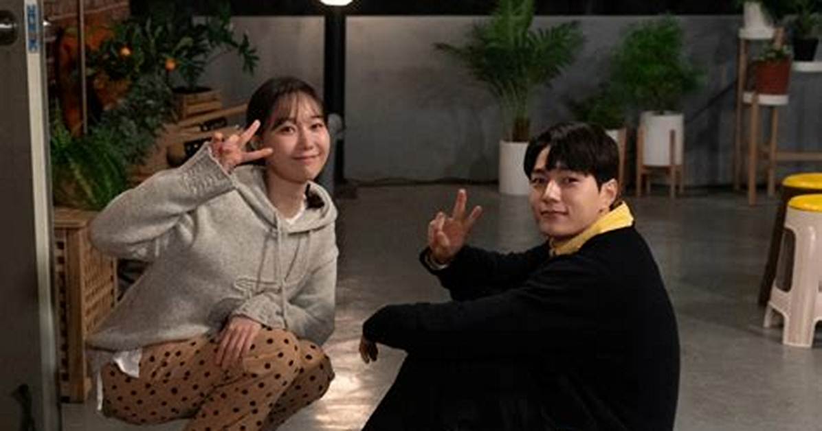 Kim Myung-Soo's Adorable Couple Moments