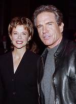 Love in Hollywood: How Old Was Annette Bening When She Married Warren Beatty?