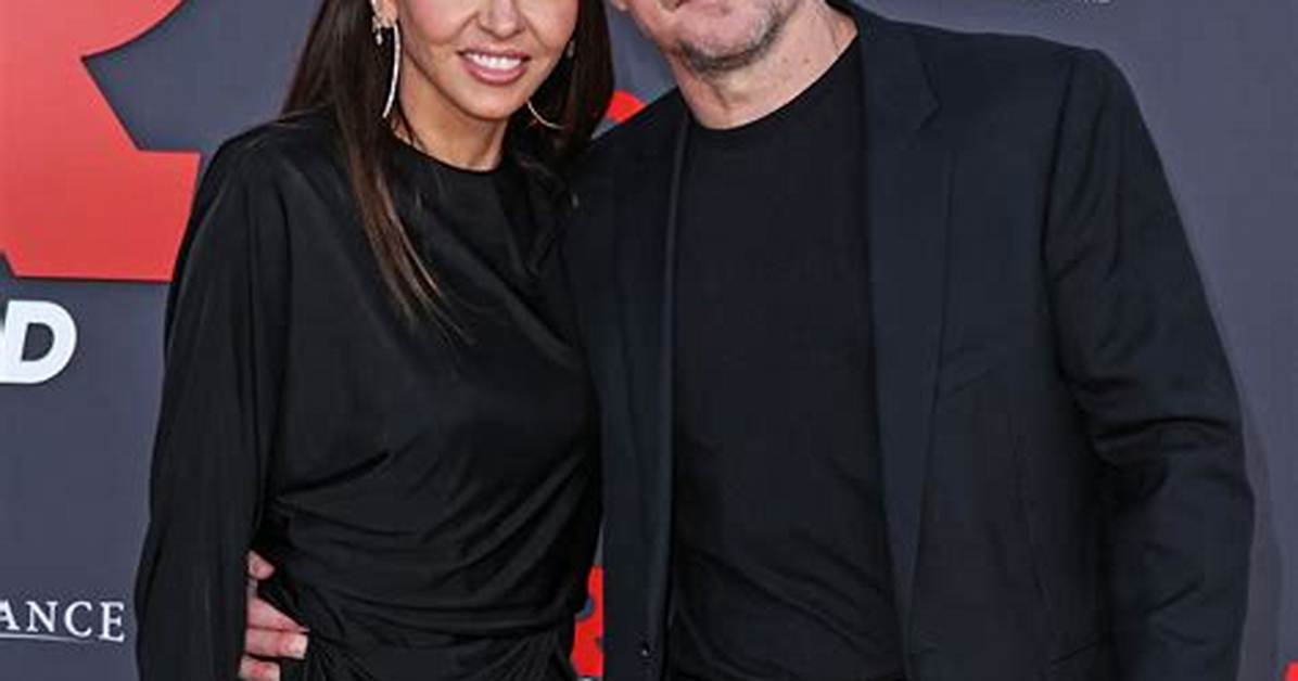 Luciana Barroso: the Life and Journey of Matt Damon's Wife