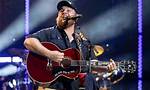 Luke Combs: the Sibling Side of His Success