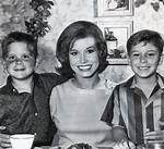 Mary Tyler. Moore Son