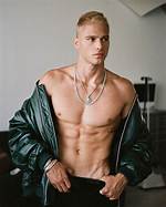 Matthew Noszka Biography, Age, Height, Wife, Net Worth, Family