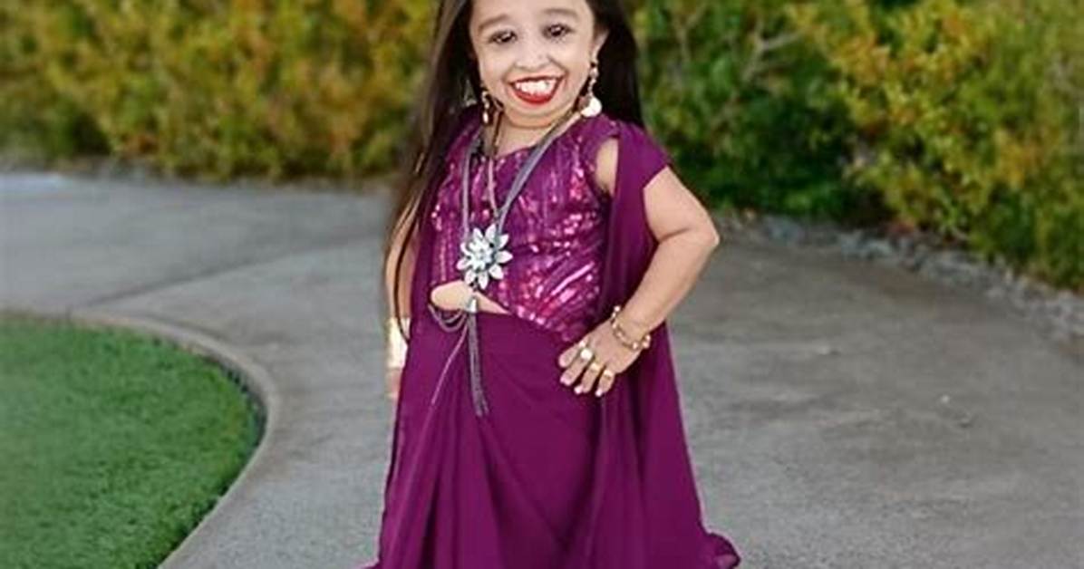 Meet the World's Shortest Woman: an Extraordinary Tale of Resilience and Triumph