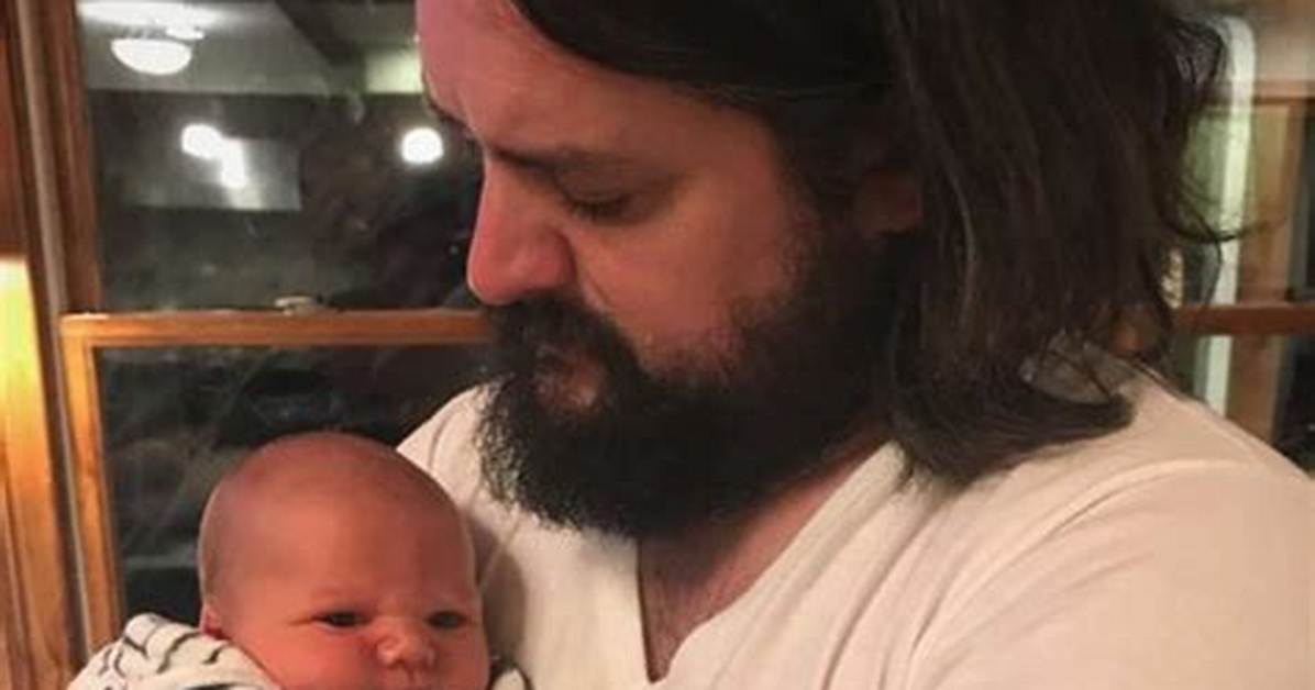Meet Theron “Teddie” Maine Cook – Photos of Clay Cook’s Son with Wife Brooke Ellen Harding