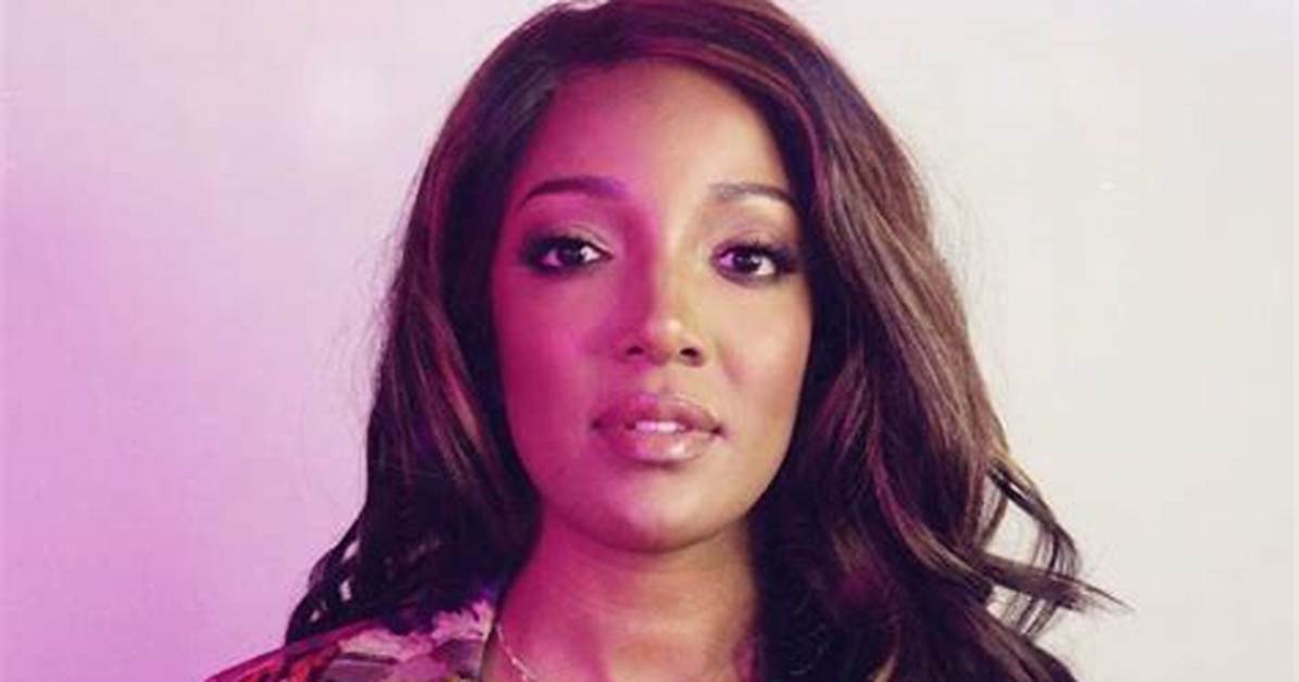 Mickey Guyton Height, Weight, Net Worth, Age, Birthday, Wikipedia, Who, Nationality, Biography