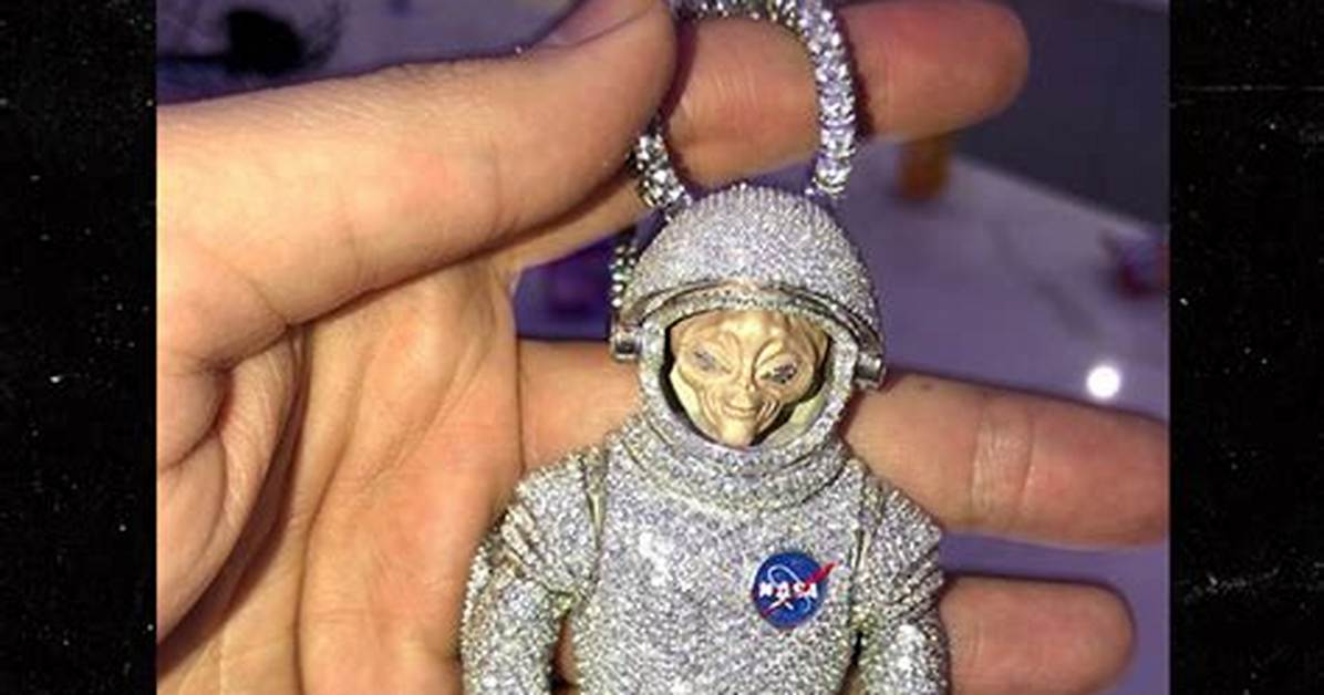 Migos' Takeoff Adds Another $60K Worth of Space-Themed Bling