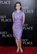 Millicent Simmonds – Biography, History, Age, Weight, Height, Relationships