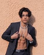 Milos Guzel’s Age, Biography, Net Worth, Girlfriend, Career, Height