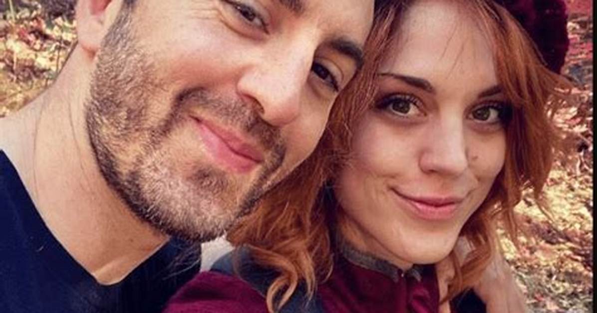 Molly Stewart- Net Worth, Bio, Boyfriend