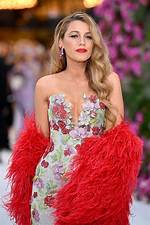Most Captivating Photos of Blake Lively and Ryan Reynolds