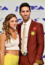 Nev Schulman's Wife Laura Perlongo Reveals She Suffered a Miscarriage ·