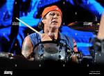 Red Hot Chili Peppers Drummer Chad Smith and Will Ferrell Drum off Surprise the Fans! the Talks Toda