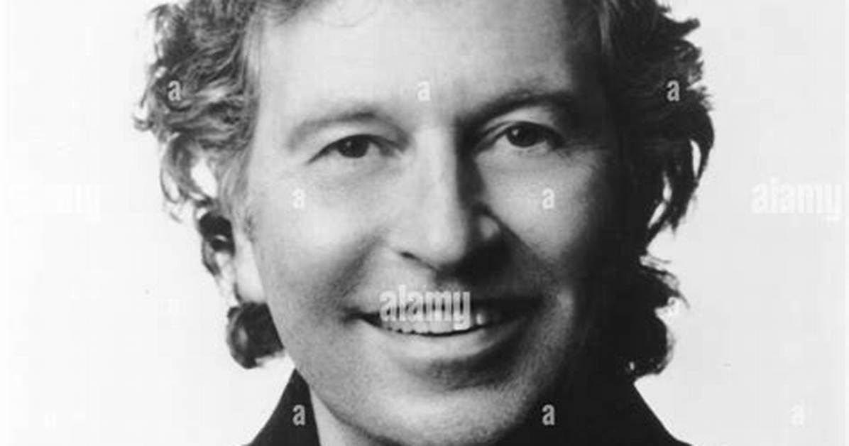 Robert Shaye |