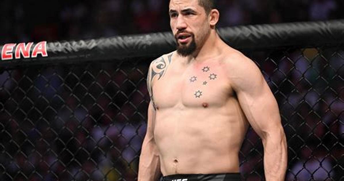 Robert Whittaker Net Worth