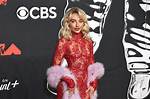 Sabrina Carpenter's Weight: a Deep Dive into Her Fitness Journey